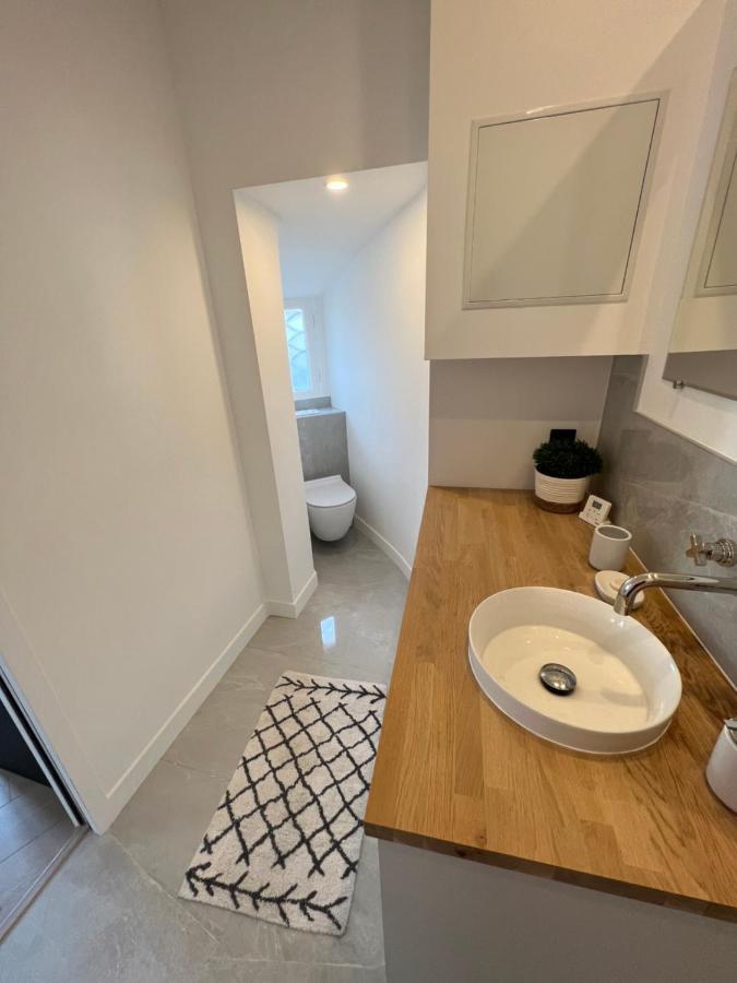 Appartement 33 M2 Comme Une Junior Suite - Vue Port Et Palais Des Festivals Cannes Esterno foto