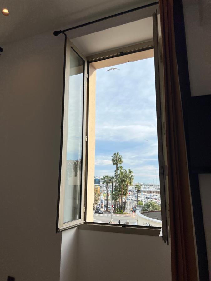 Appartement 33 M2 Comme Une Junior Suite - Vue Port Et Palais Des Festivals Cannes Esterno foto
